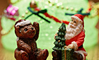 クリスマスツリーとサンタと熊